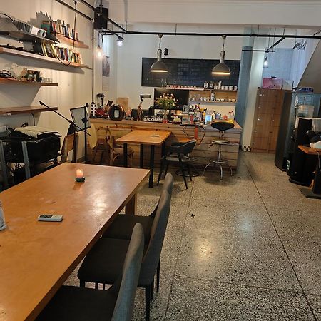 Formosa Backpackers Hostel & Apartment（青年民宿） Хуалянь Экстерьер фото