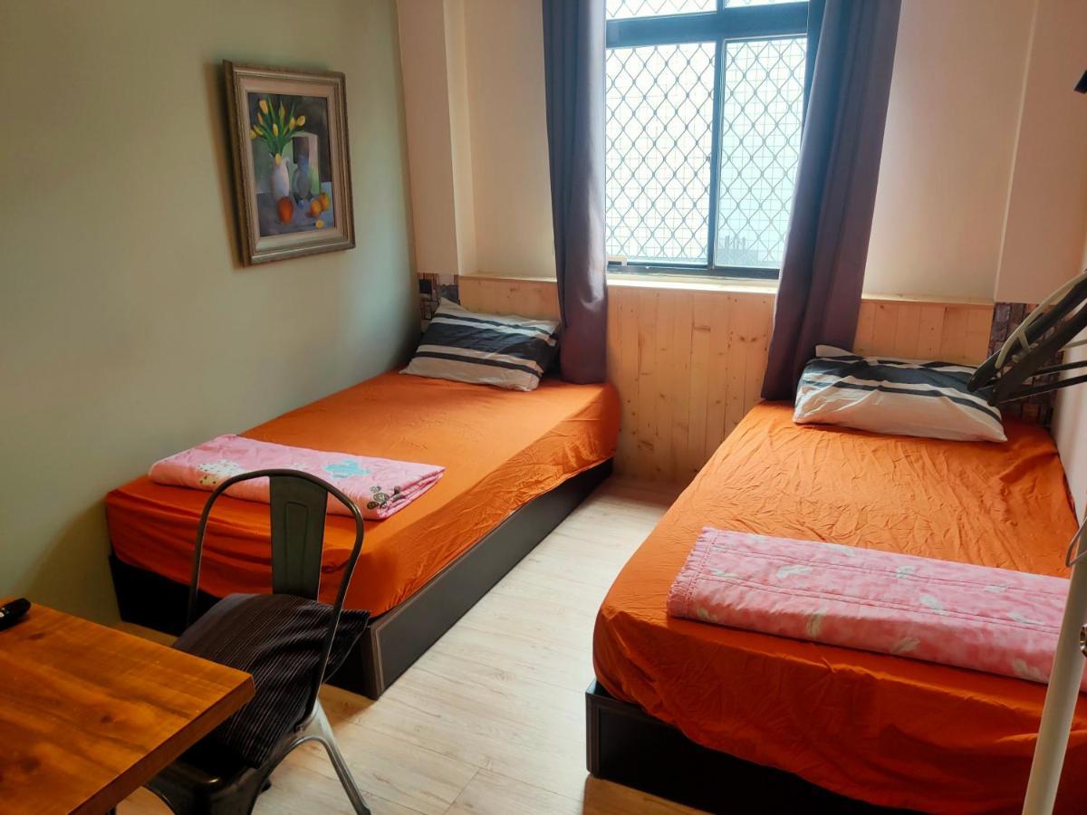 Formosa Backpackers Hostel & Apartment（青年民宿） Хуалянь Экстерьер фото